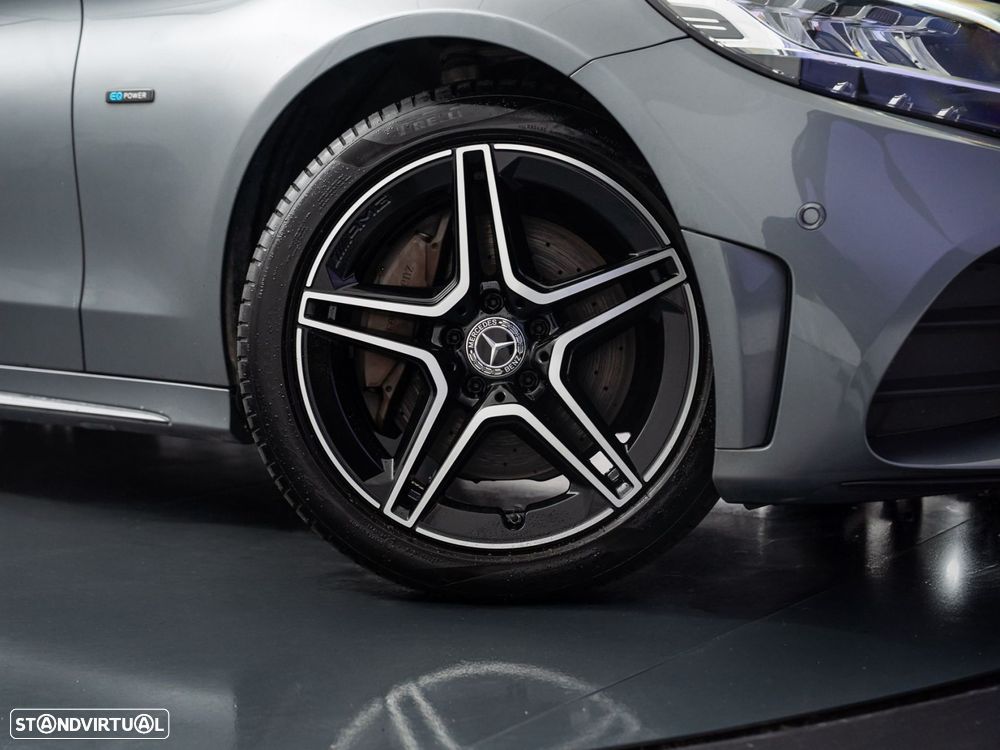 Mercedes-Benz C 300 de AMG Line - 13