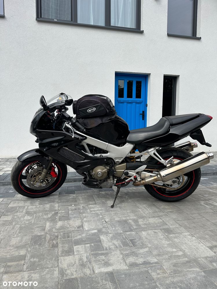 Honda VTR - 1