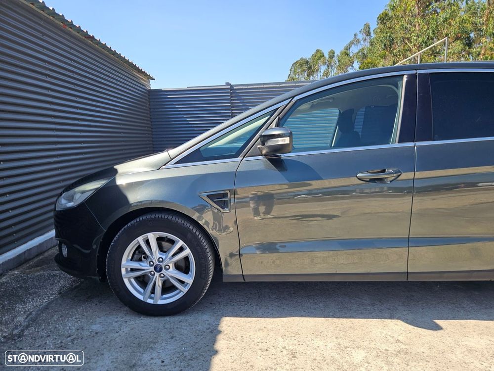 Ford S-Max 2.0 TDCi Titanium - 15