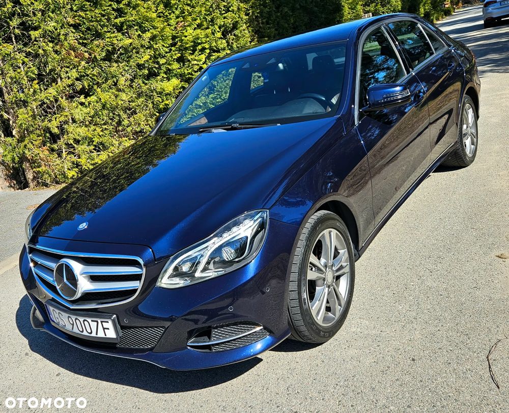 Mercedes-Benz Klasa E 300 CDI DPF BlueEFFICIENCY 7G-TRONIC Avantgarde - 1