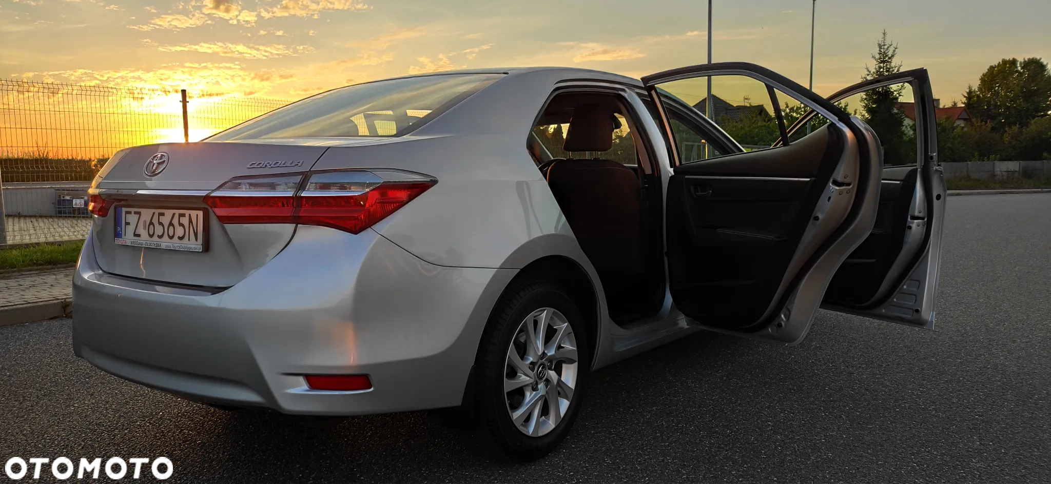 Toyota Corolla 1.6 Comfort - 8