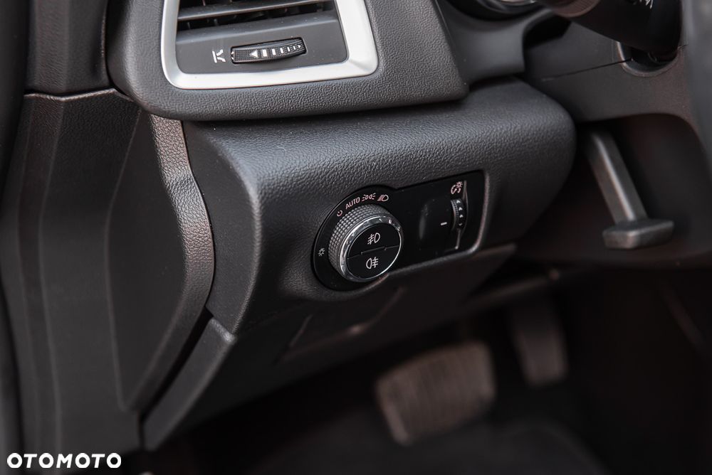 Opel Astra 1.4 Turbo Automatik Edition Sport - 16