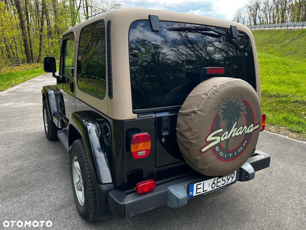 Jeep Wrangler 4.0 Sport - 20
