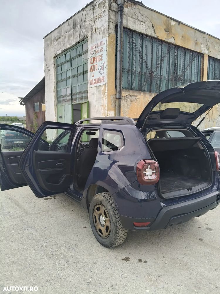 Dacia Duster 1.6 SCe 4WD Comfort - 13