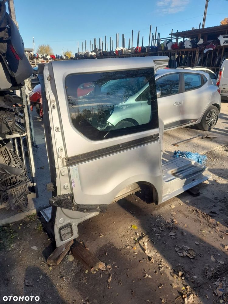 bok prawy błotnik renault trafic iii osobowy - 1