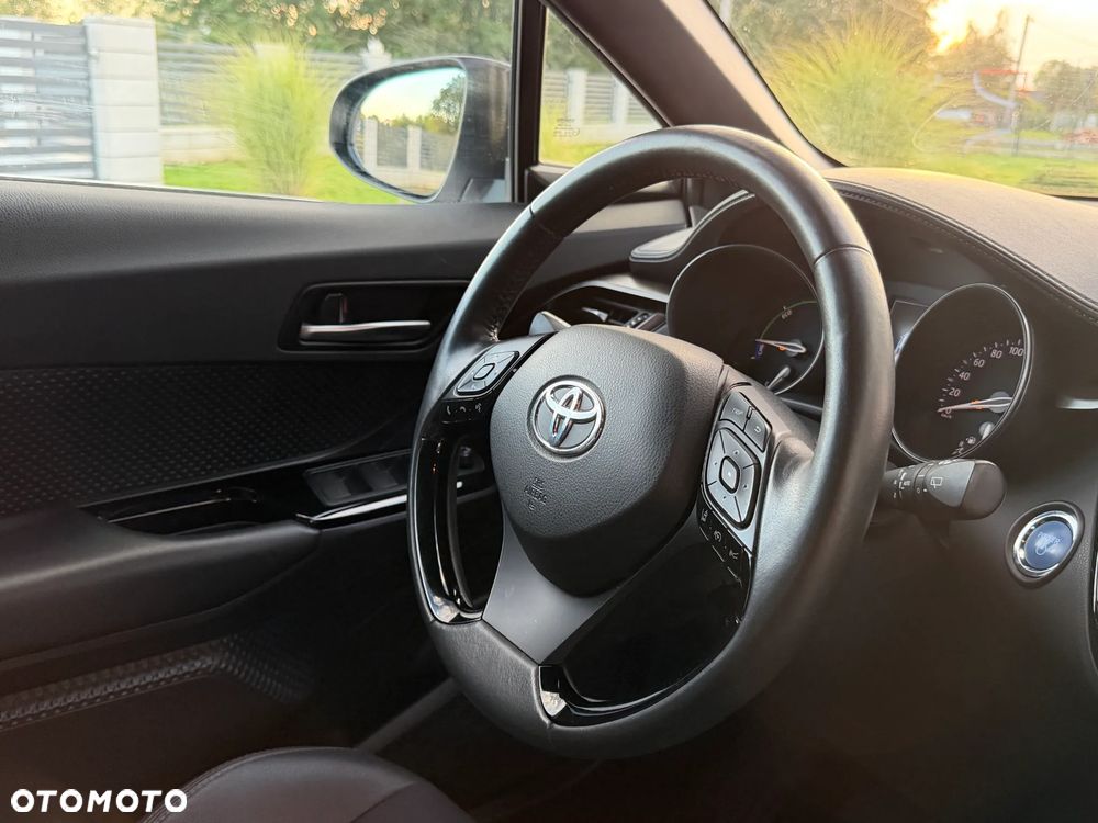 Toyota C-HR - 22