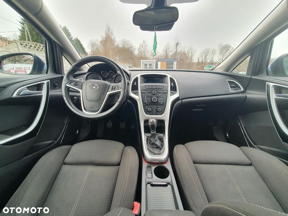 Opel Astra 1.4 Turbo - 17