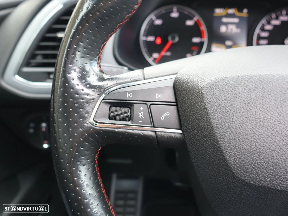 SEAT Leon SC 2.0 TDI DPF S&S DSG FR - 11