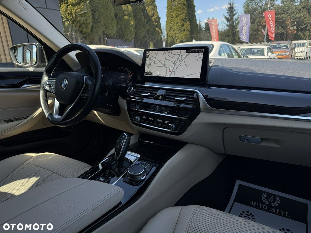 BMW Seria 5 518d mHEV Business Edition - 16