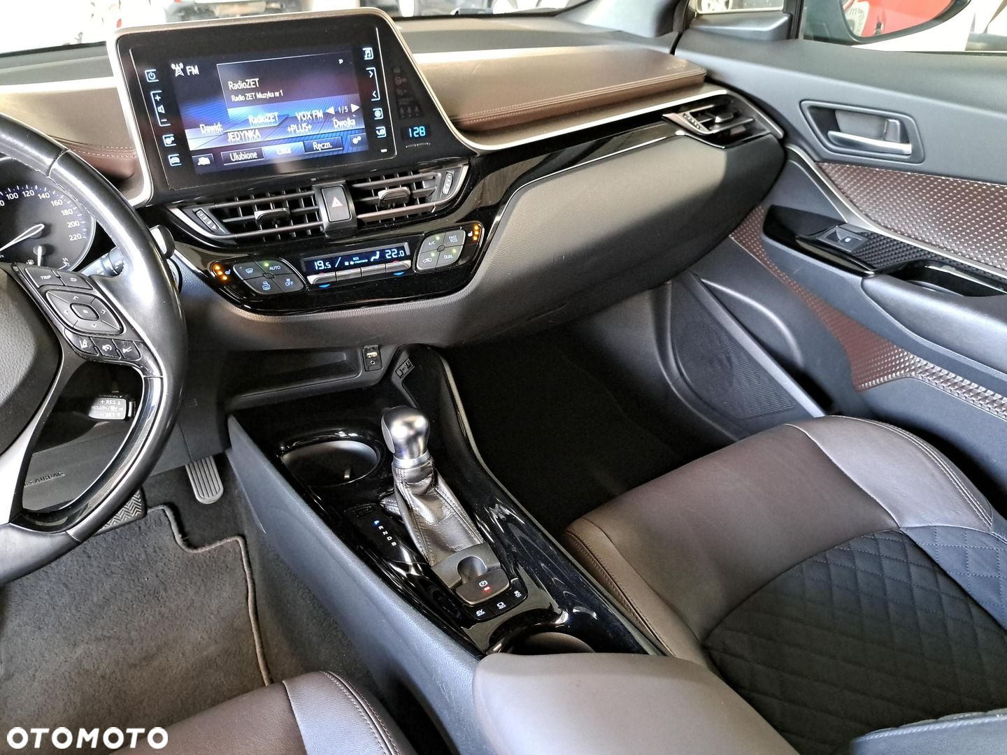 Toyota C-HR 1.8 Hybrid Prestige - 27