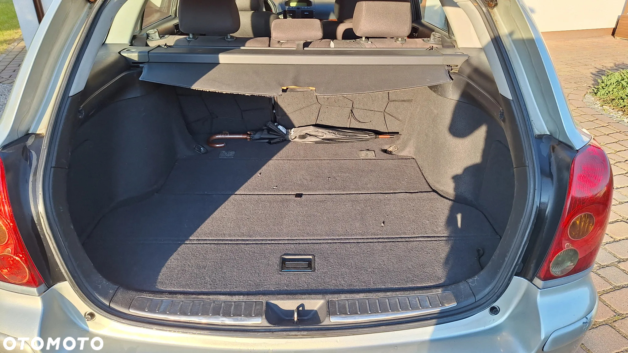 Toyota Avensis 2.0 D-4D Luna - 9