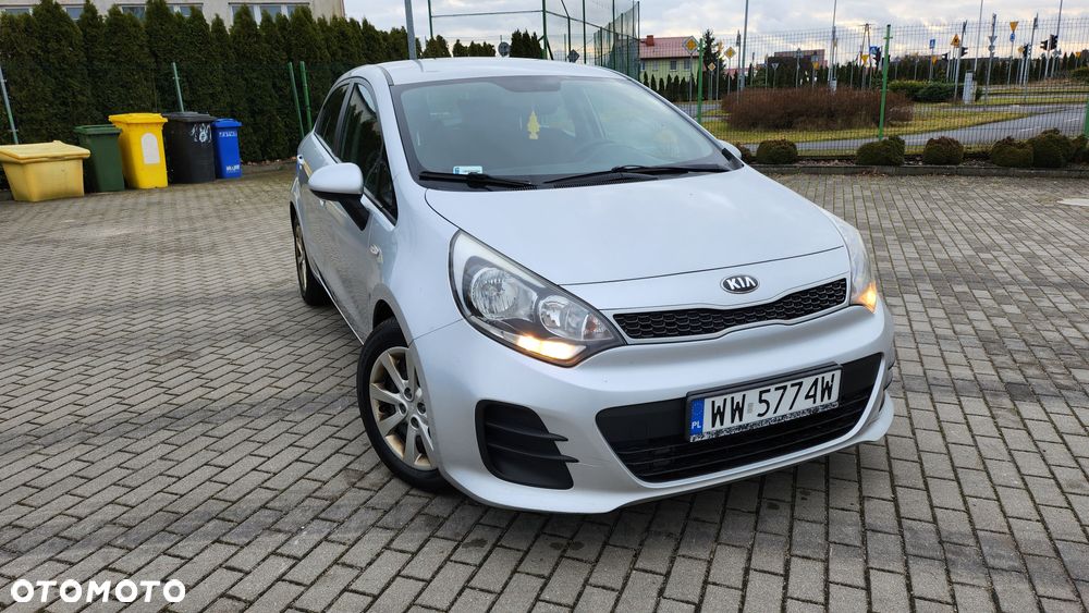 Kia Rio 1.4 crdi Business Line - 11