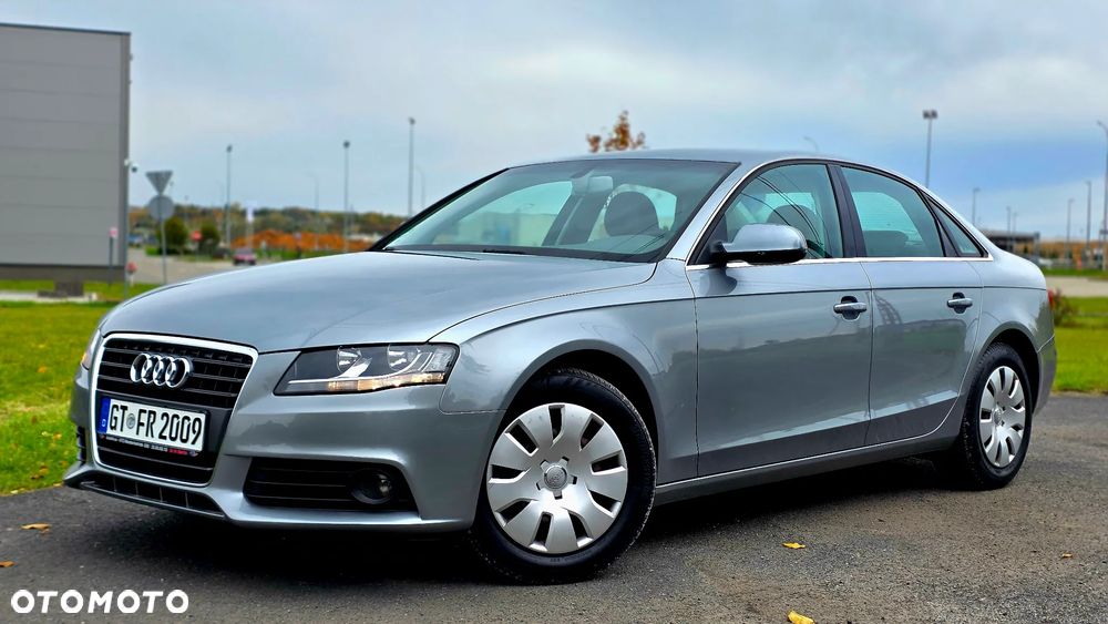 Audi A4 Limousine - 6