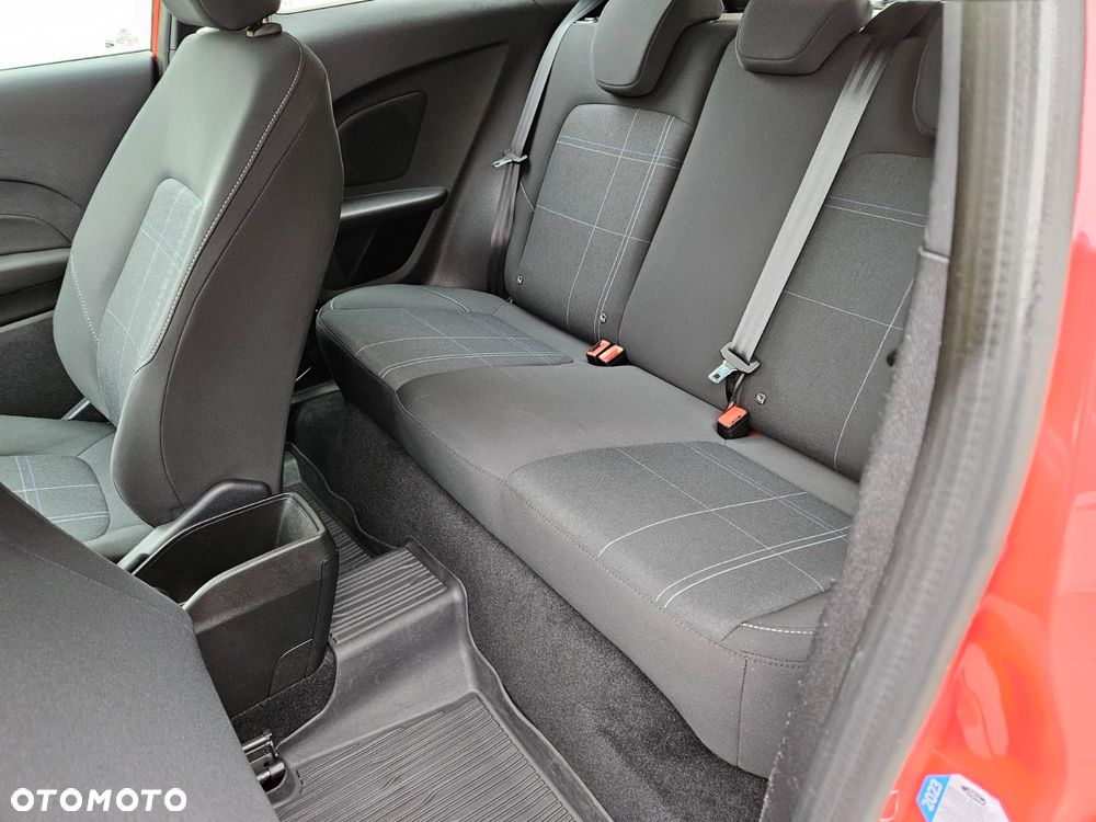 Ford Fiesta 1.1 S&S TREND - 10