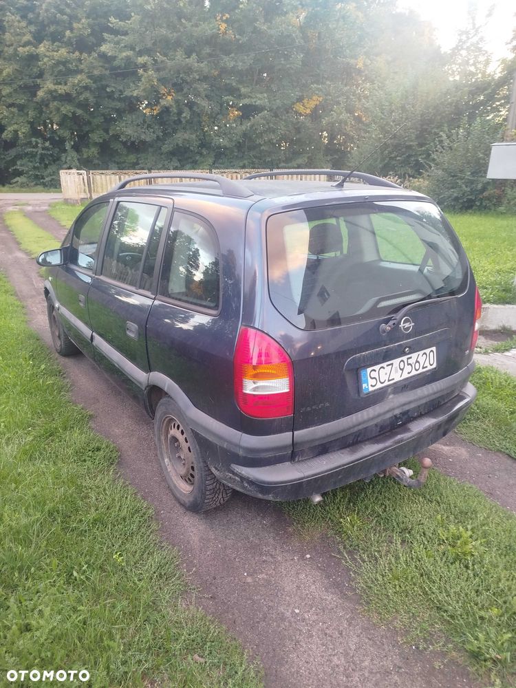 Opel Zafira - 4