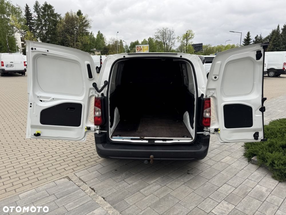 Opel COMBO L2 MAXI LONG XL - 9