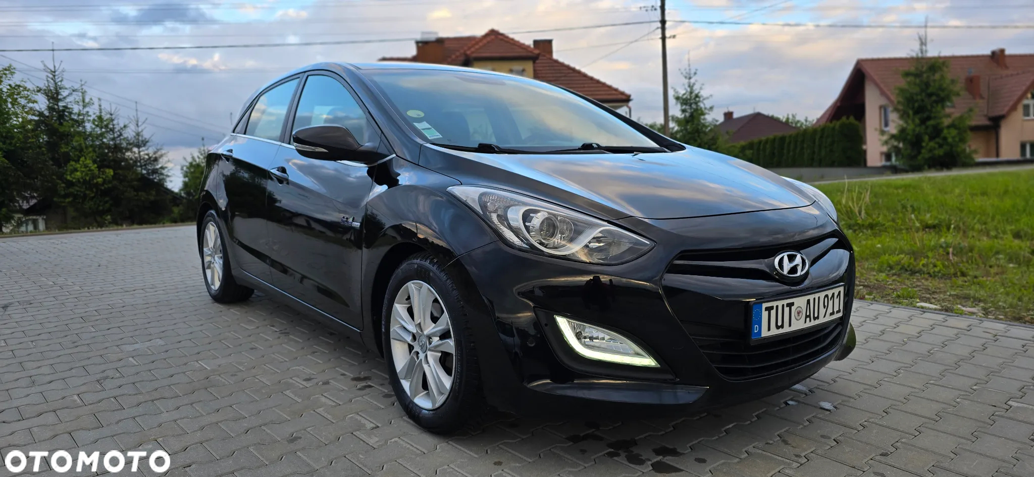 Hyundai i30 blue 1.6 CRDi Trend - 9