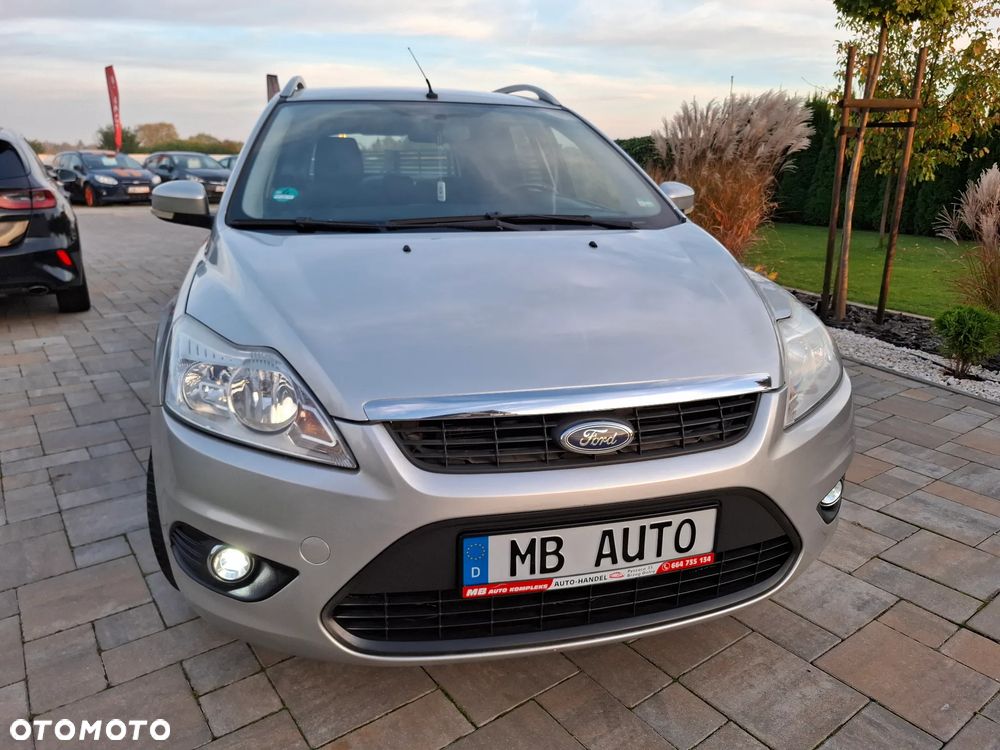 Ford Focus 1.6 16V Ghia - 29