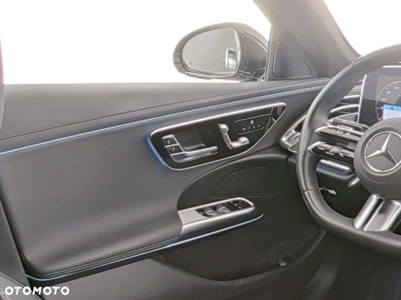 Mercedes-Benz Klasa E 450 d mHEV 4-Matic AMG 9G-Tronic - 11