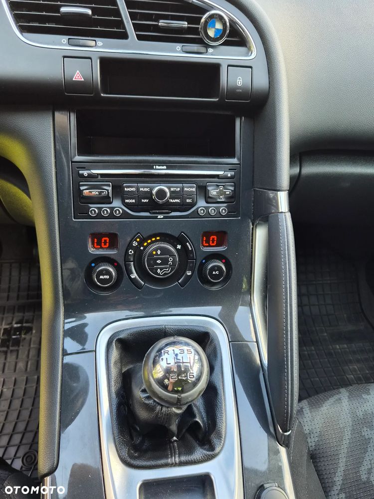 Peugeot 3008 - 11