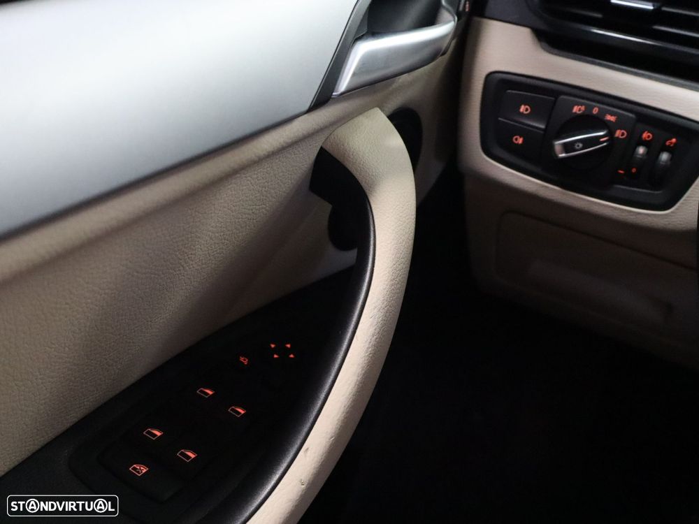 BMW X1 25 e xDrive - 14