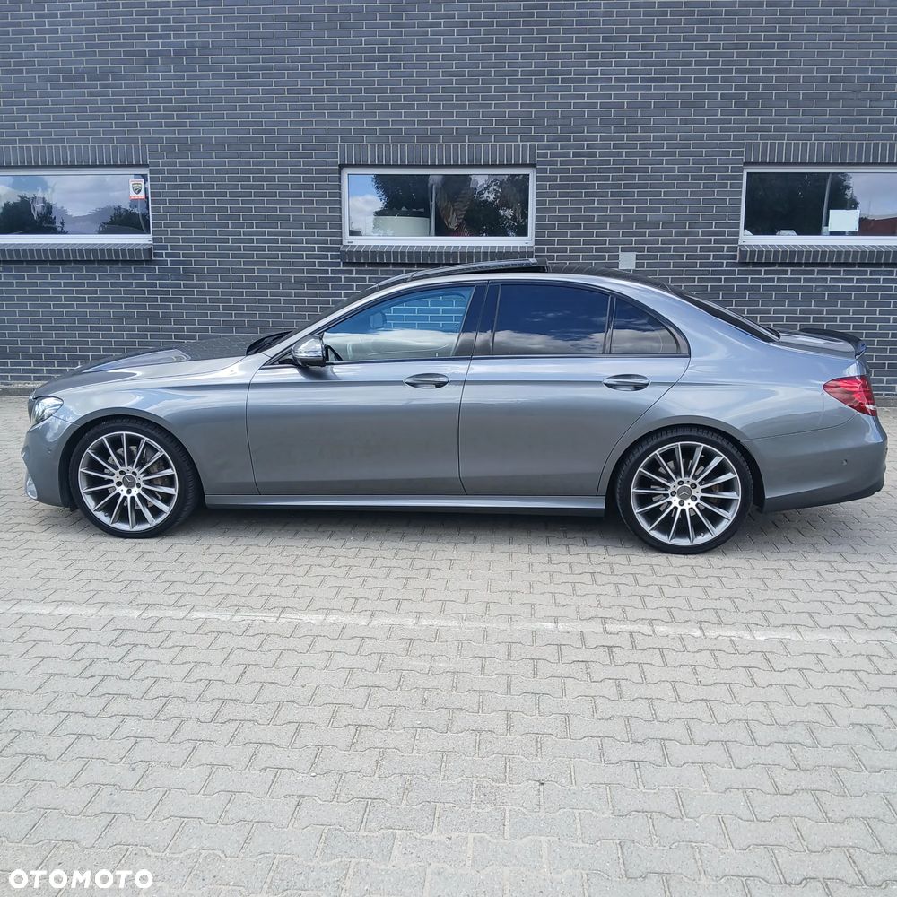 Mercedes-Benz Klasa E - 6