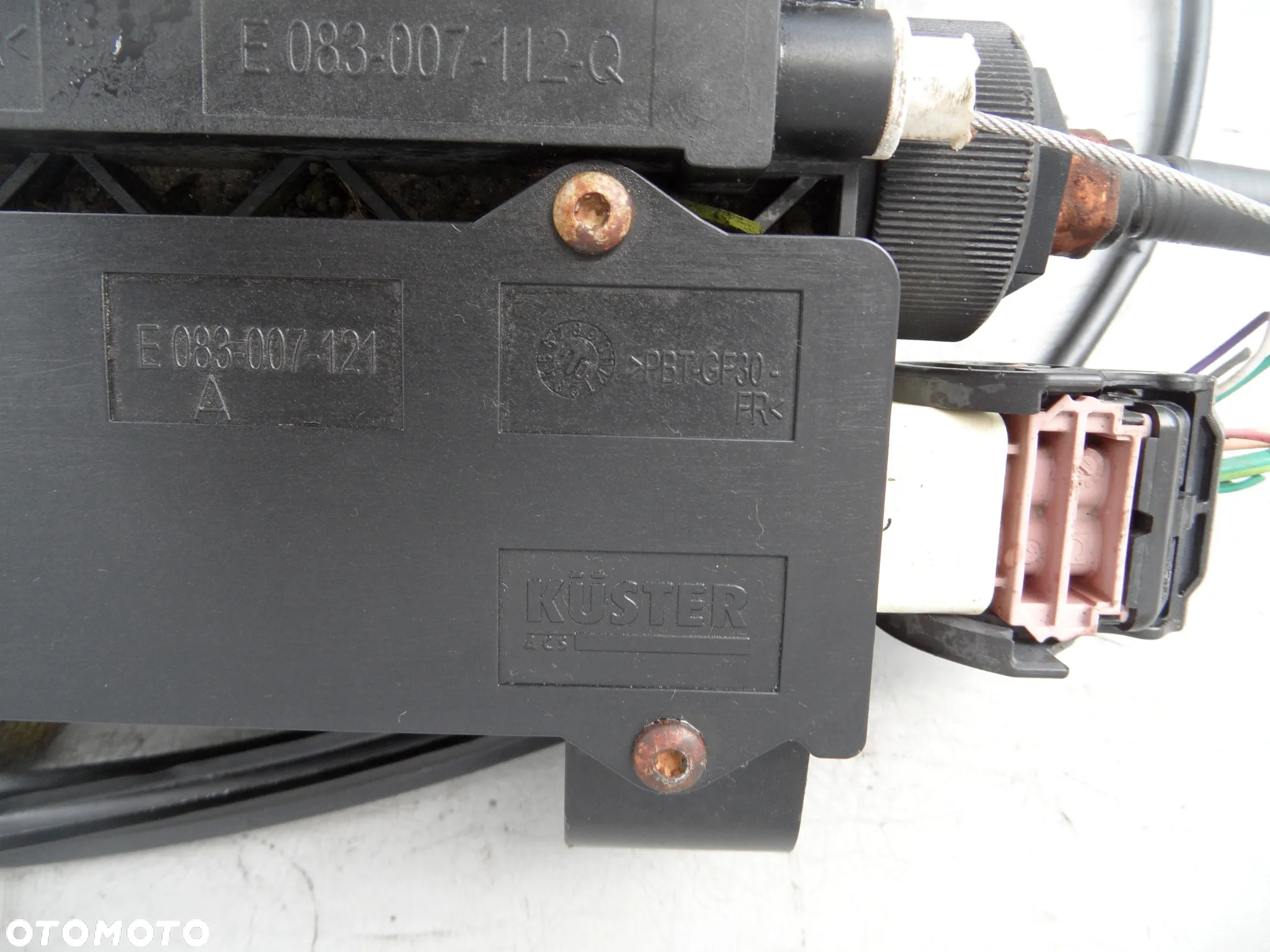 MECHANIZM HAMULCA RĘCZNEGO CITROEN C5 III X7 - 4
