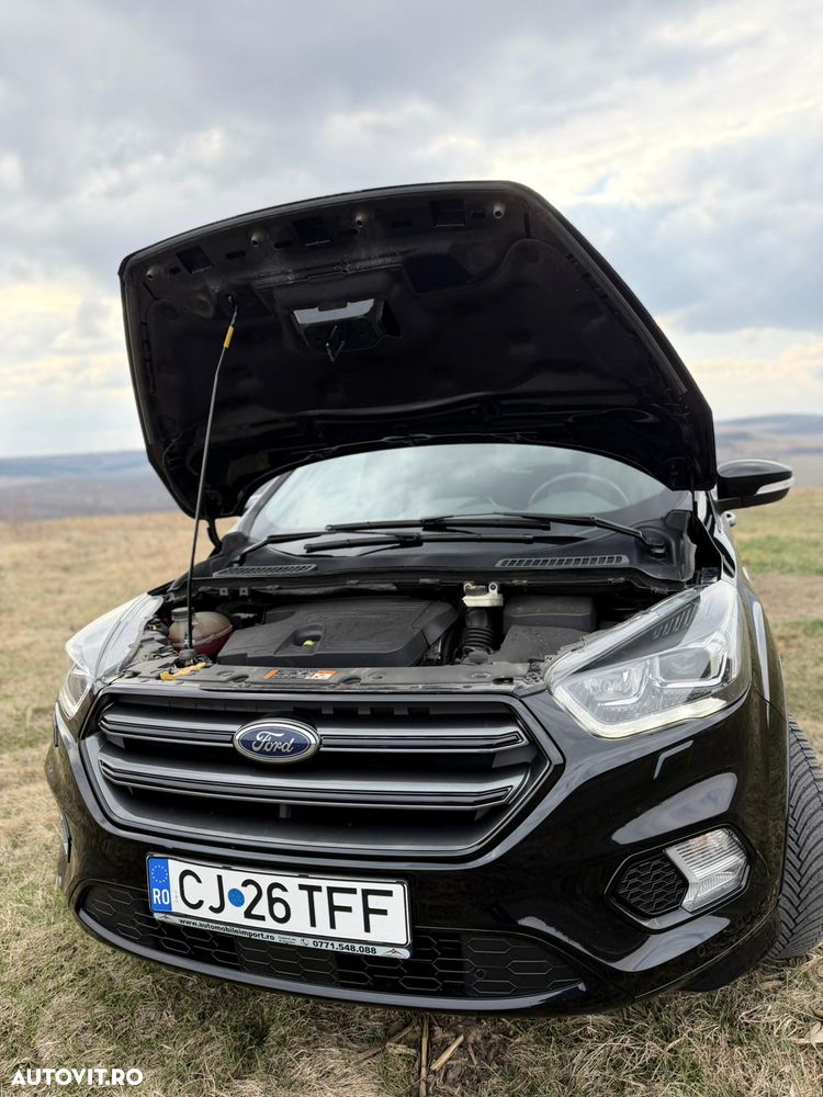 Ford Kuga 2.0 TDCi 4x4 Aut. ST-Line - 5