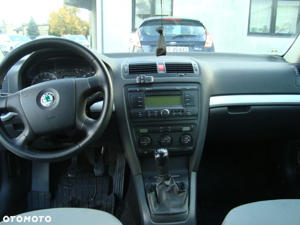 Skoda Octavia 1.9 TDI DPF Elegance - 10