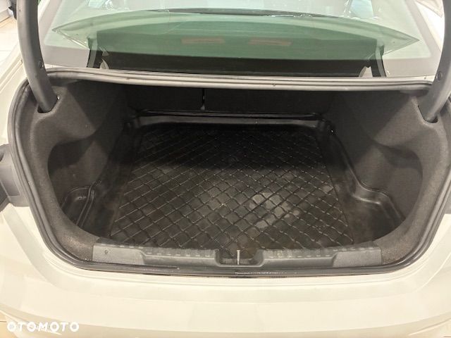 Audi A3 Limousine 35 TFSI mHEV S tronic - 14