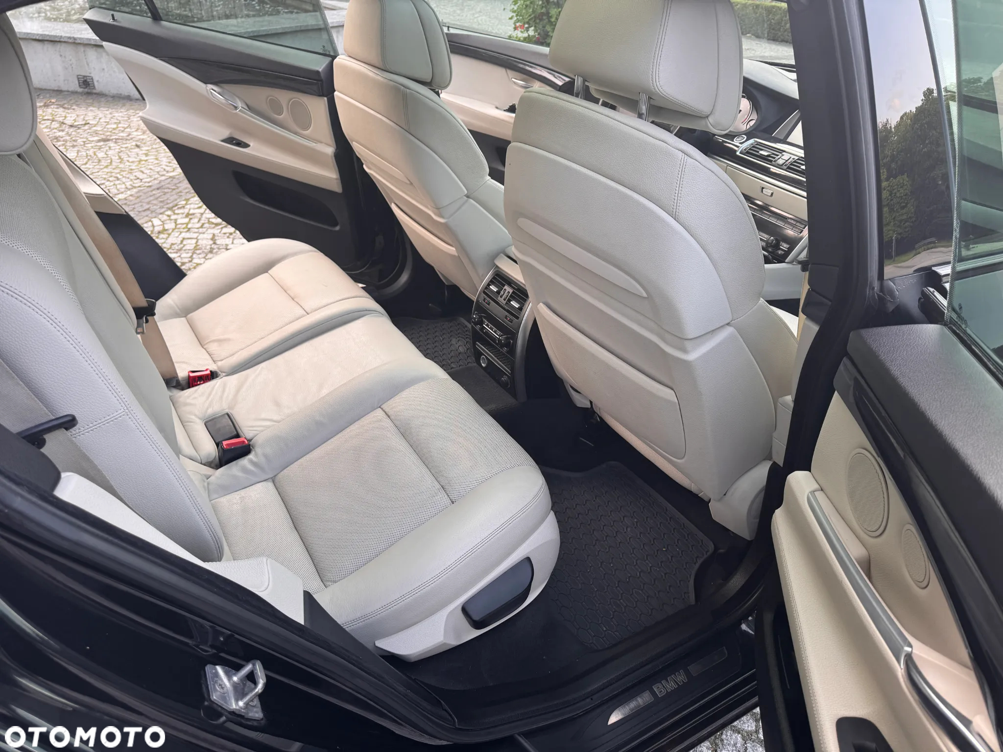 BMW 5GT 530d - 14