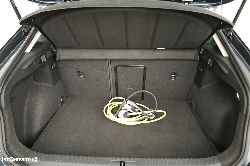 Cupra Formentor 1.4 e-Hybrid DSG - 22