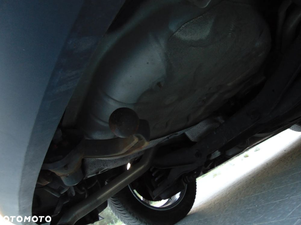 Ford C-MAX 1.6 TDCi Start-Stop-System Titanium - 23