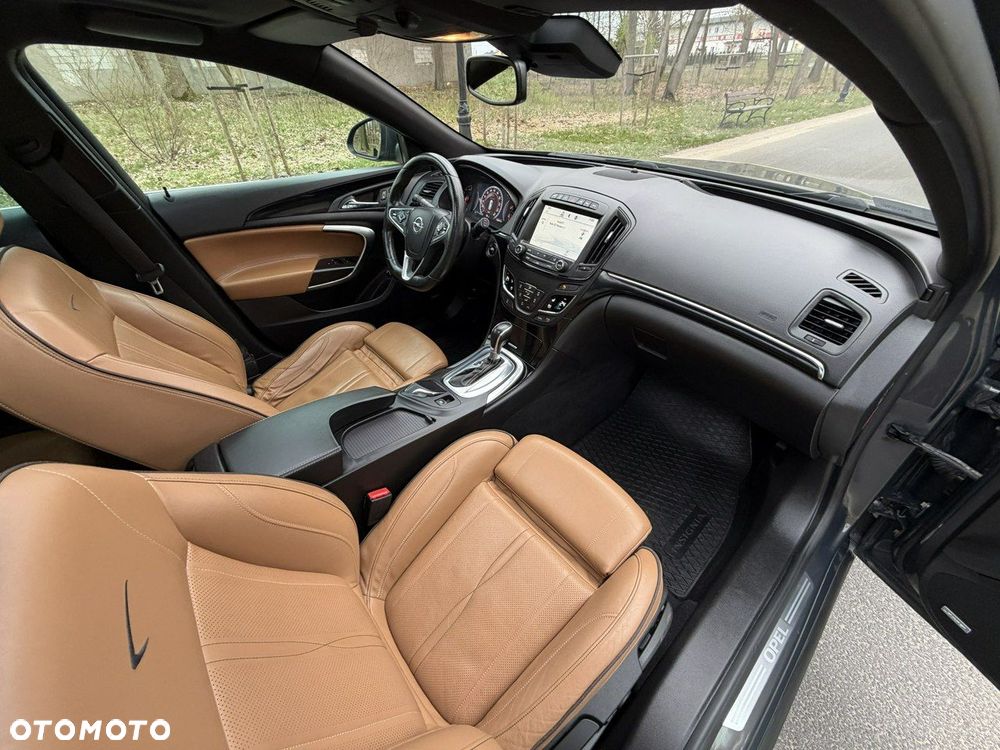 Opel Insignia - 38