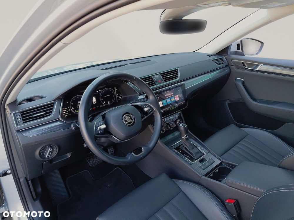 Skoda Superb 2.0 TDI SCR Style DSG - 16