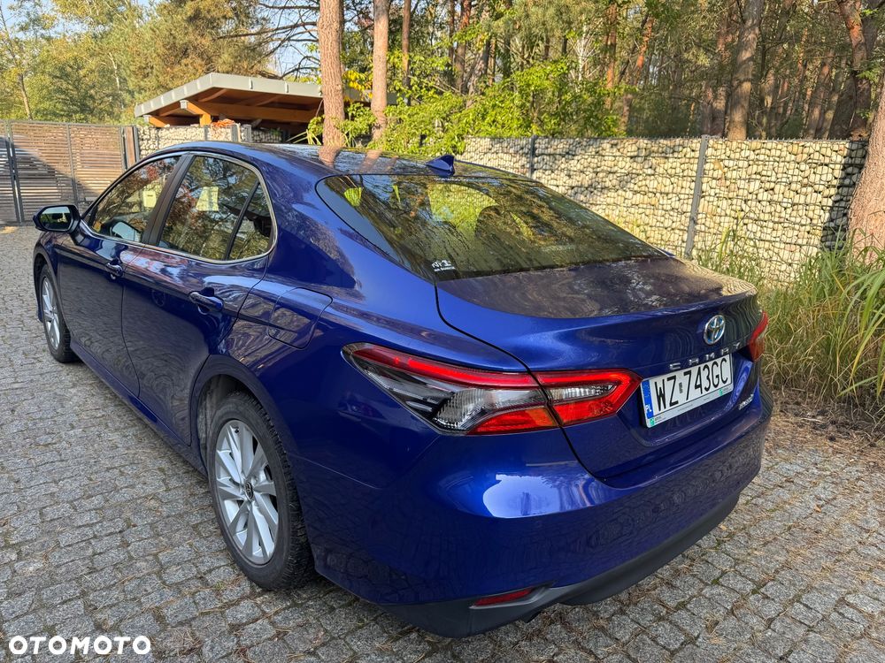 Toyota Camry 2.5 Hybrid Comfort CVT - 3