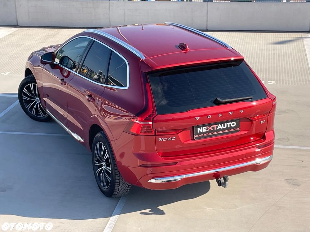 Volvo XC 60 B4 B Plus Bright - 12