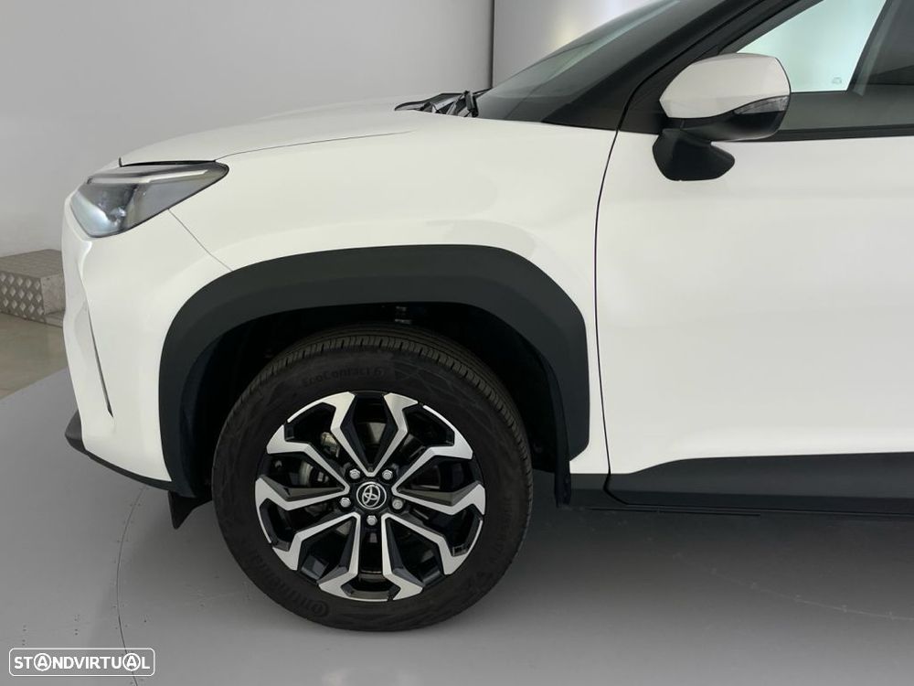 Toyota Yaris Cross 1.5 HDF Luxury - 25