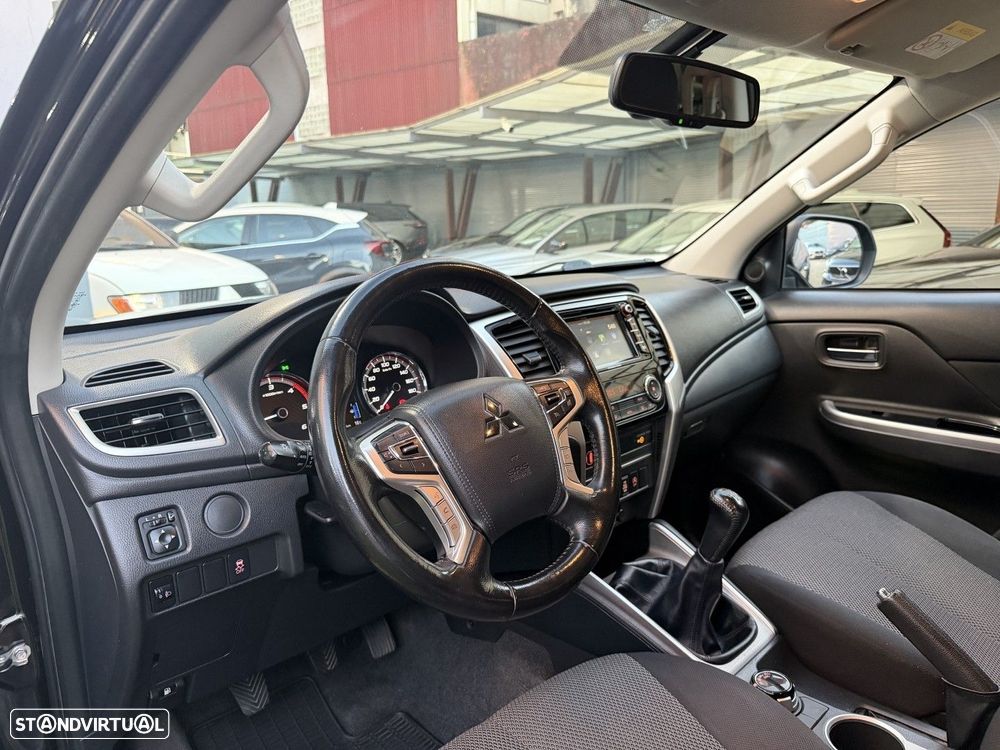 Mitsubishi L200 2.3 DI-D Strakar Space Cab Intense 4WD - 20