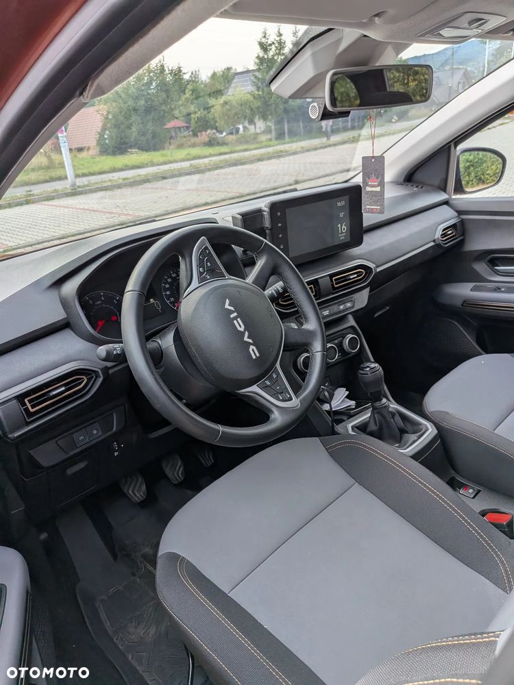 Dacia Jogger 1.0 TCe Extreme 7os - 17