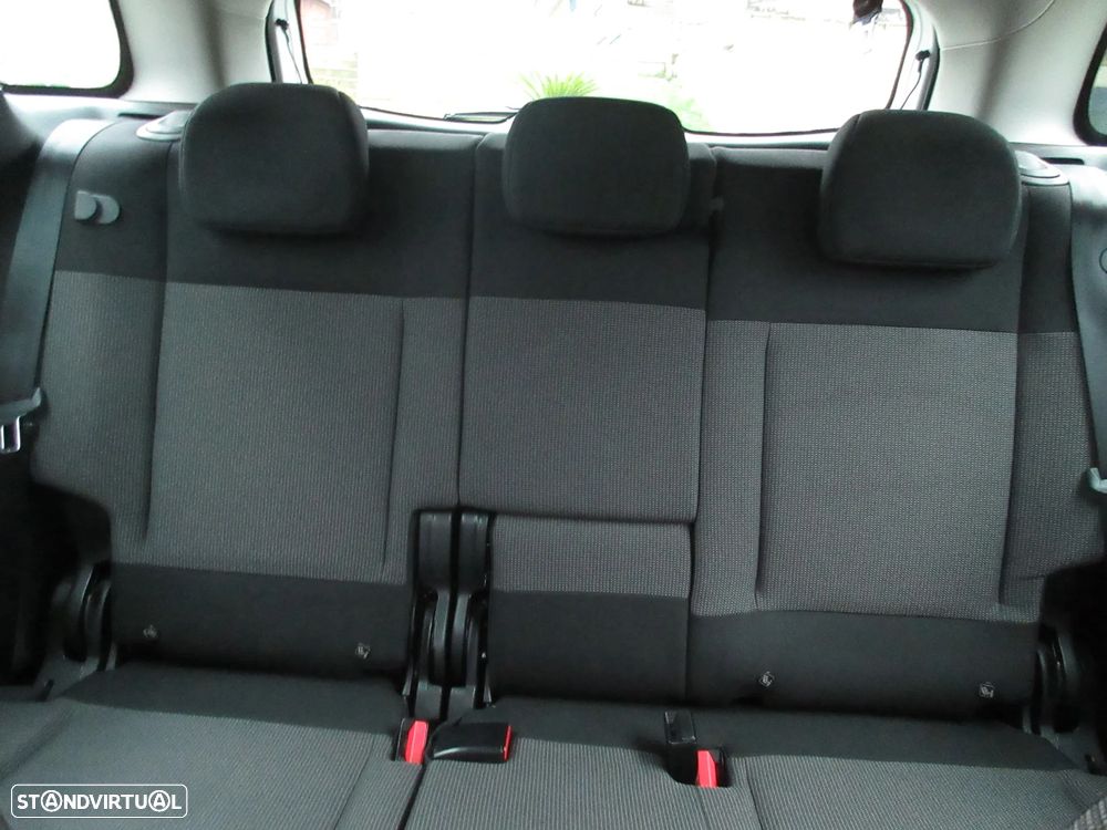 Citroën C3 Aircross 1.2 PureTech Shine - 35