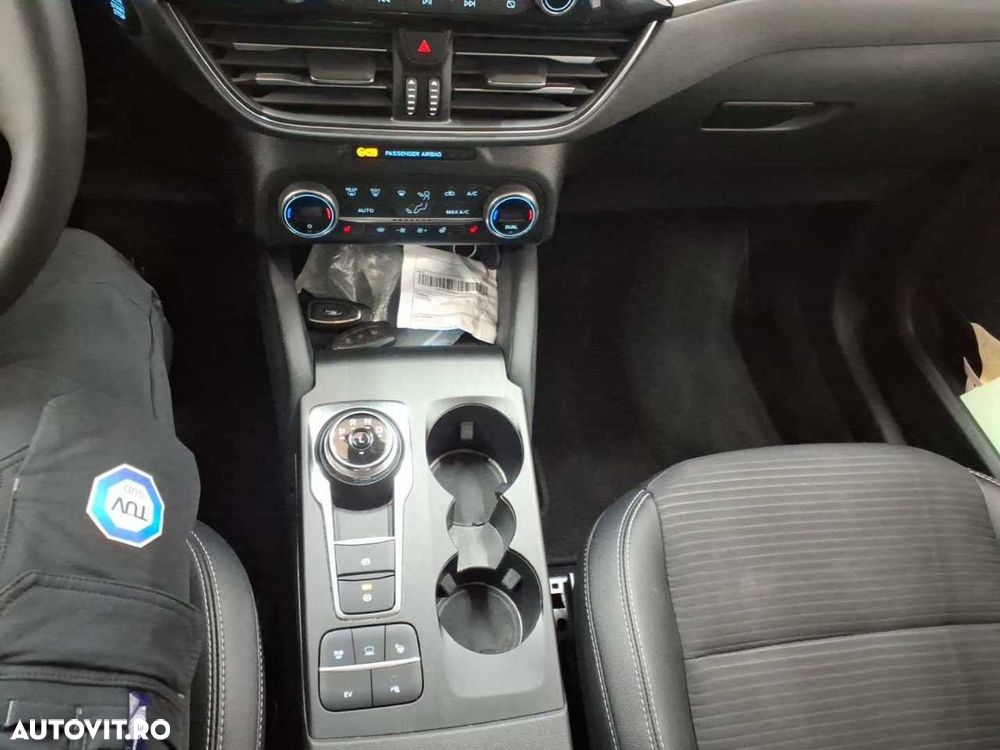 Ford Kuga 2.5 Duratec PHEV TITANIUM X - 19
