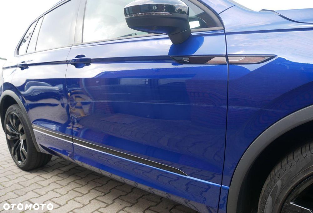 Volkswagen Tiguan 2.0 TDI SCR 4MotION DSG R-Line - 9