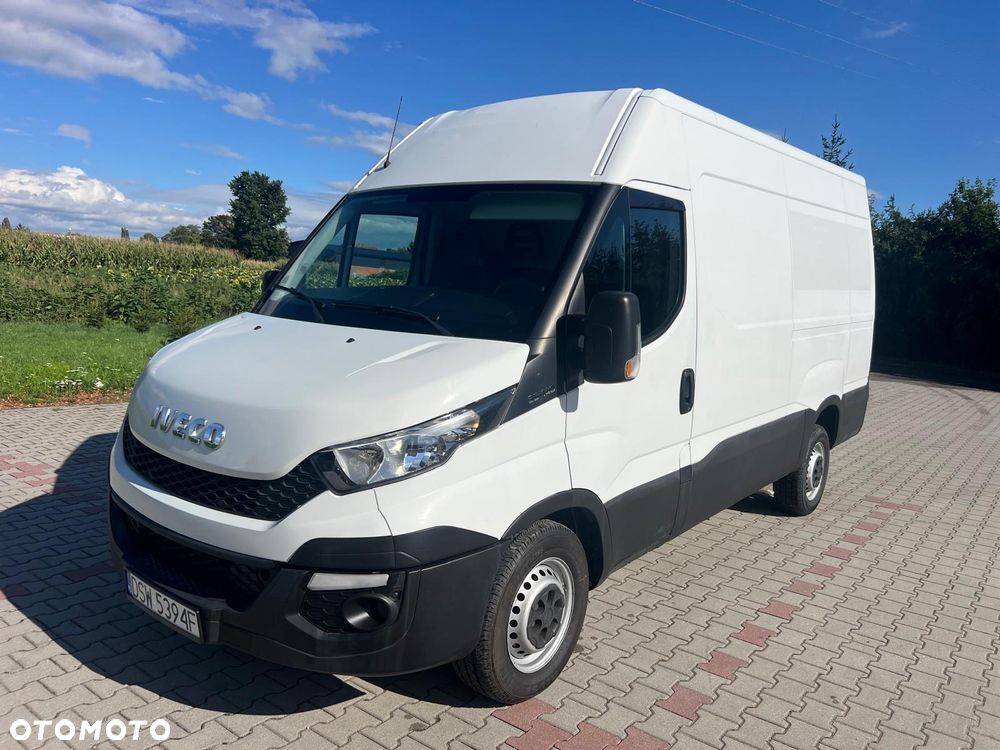 Iveco Daily 35-140 L3H2 - 1