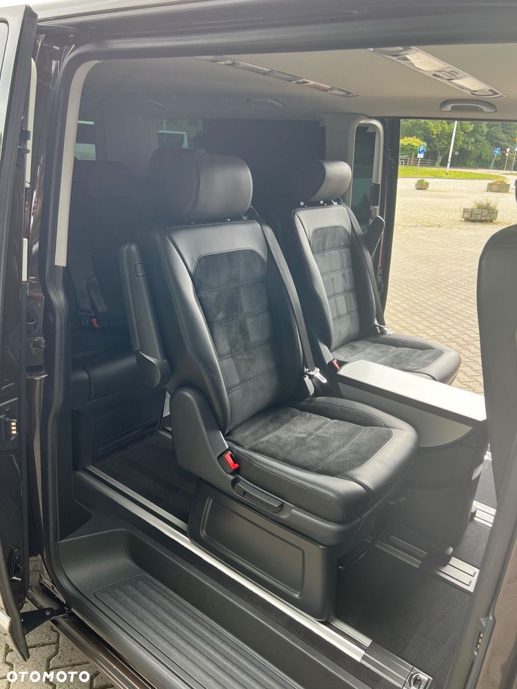 Volkswagen Multivan - 23