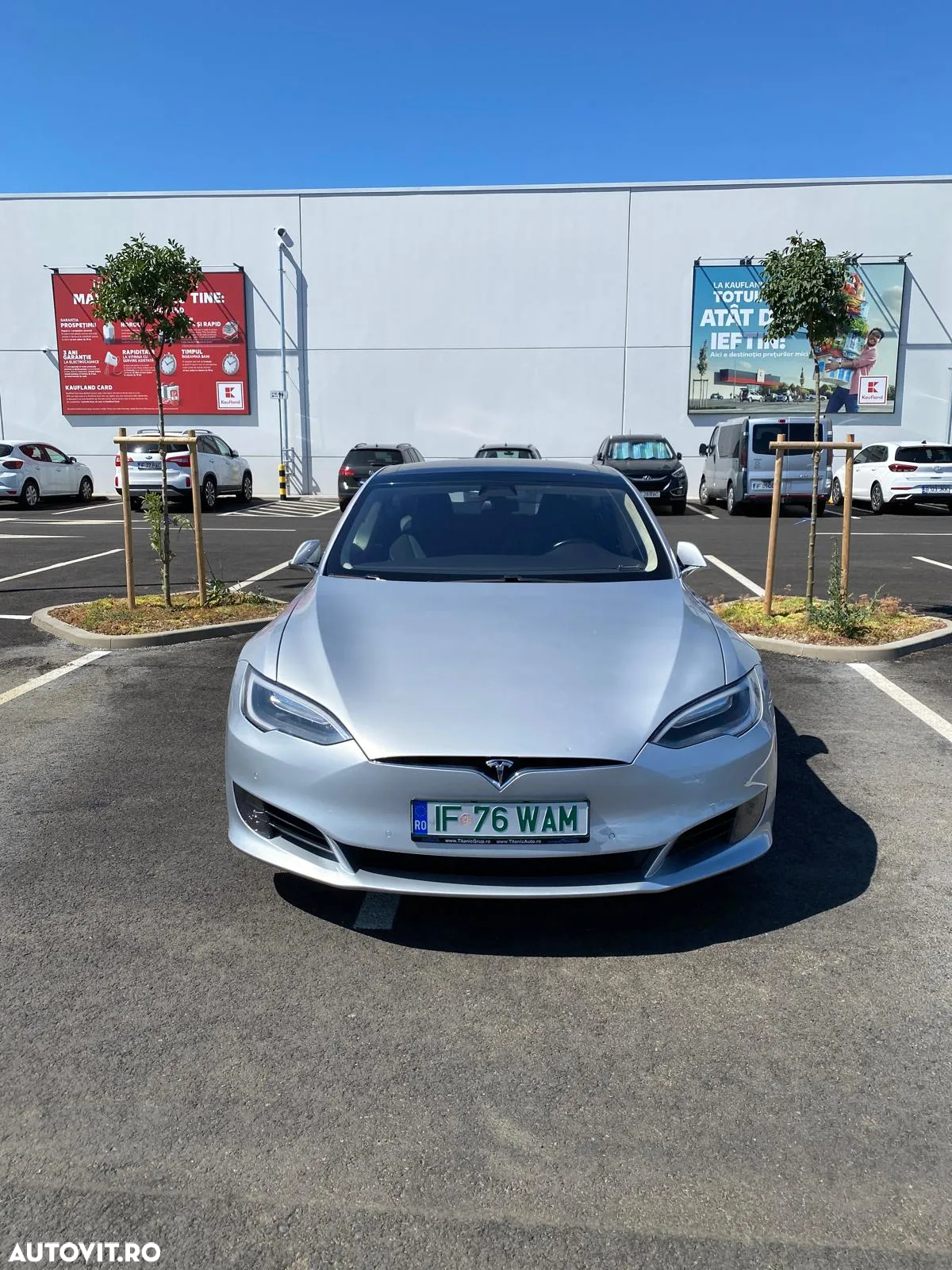 Tesla Model S Standard - 2