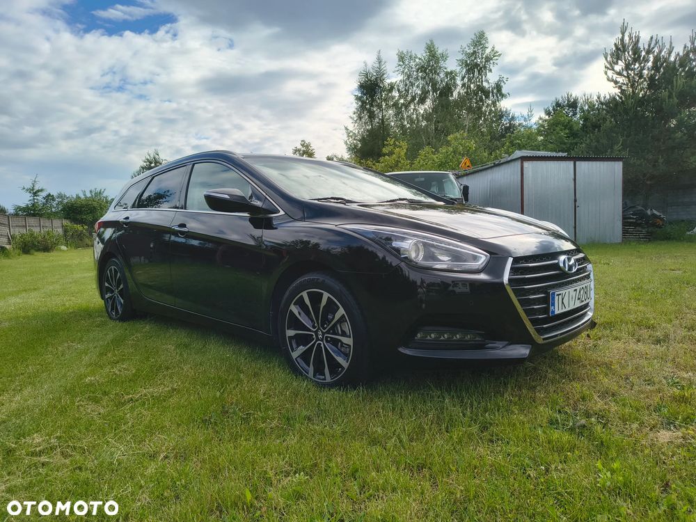 Hyundai i40 Kombi 1.7 CRDi DCT Premium - 8
