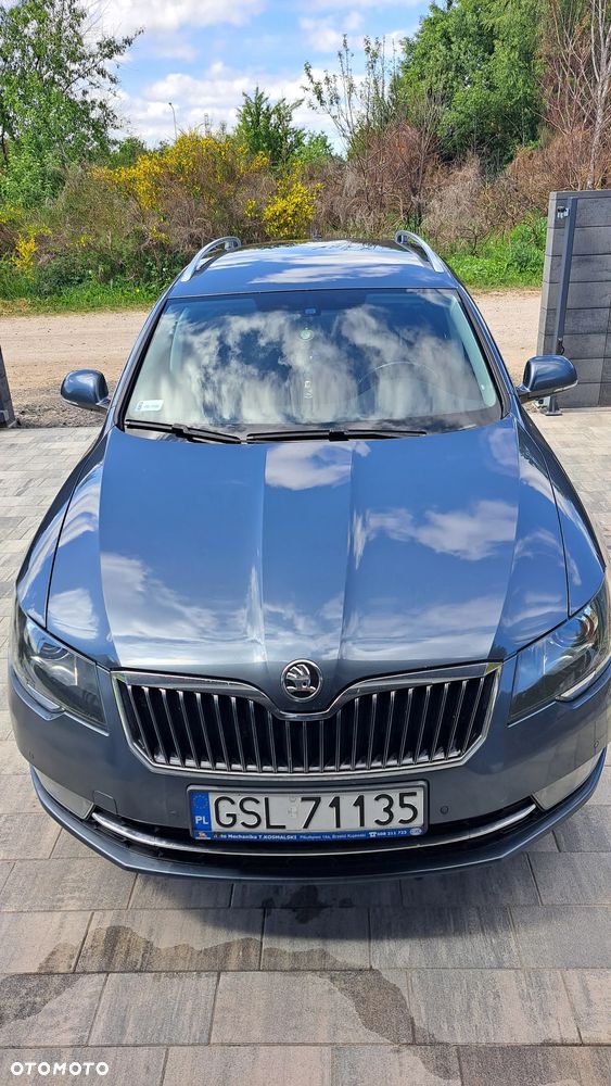 Skoda Superb 2.0 TDI Elegance - 3