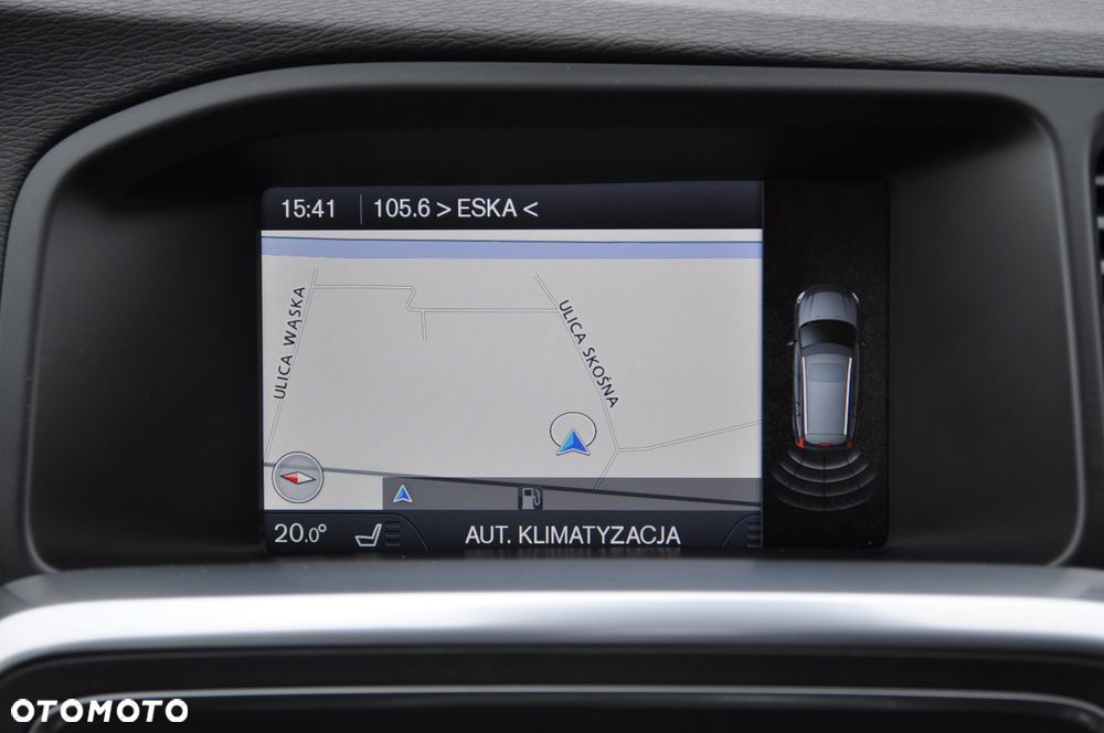 Volvo V60 D4 Geartronic Momentum - 29