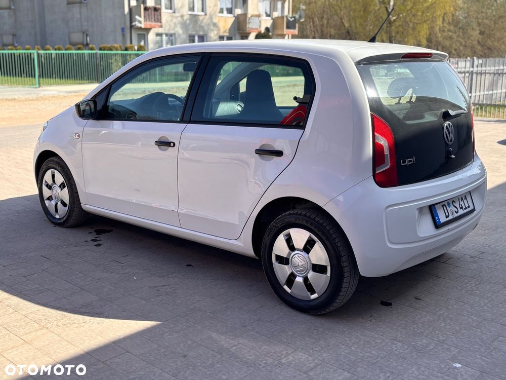 Volkswagen up! - 3